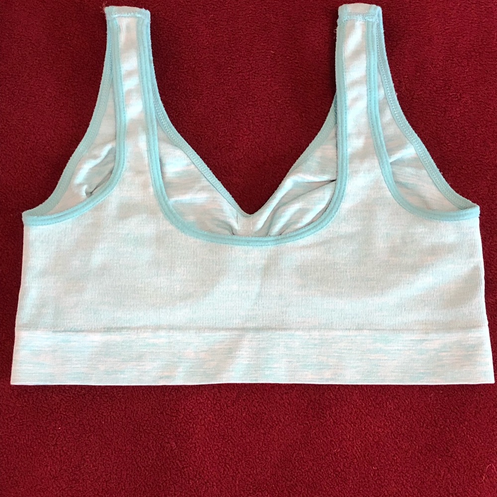 Carisma bra - Picture 2 of 3